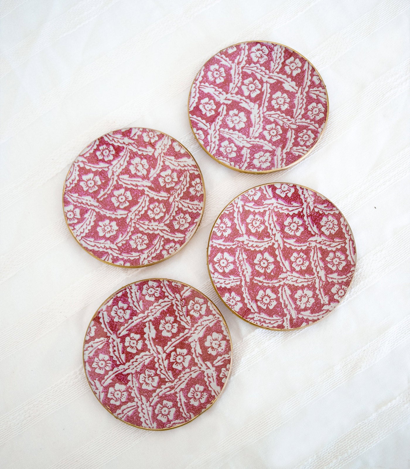 Platito de pan Flores granate