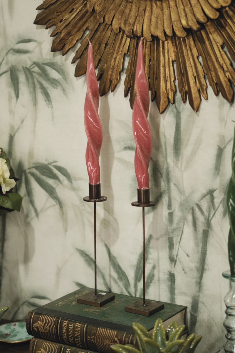 Vela rizada rosa oscuro