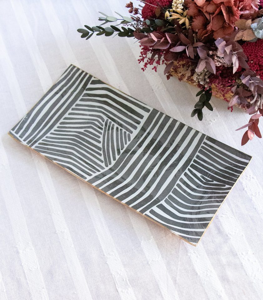 Fuente Rectangular Cebra 34x17cm