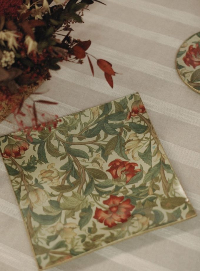 Fuente Cuadrada Alicia 15 cm