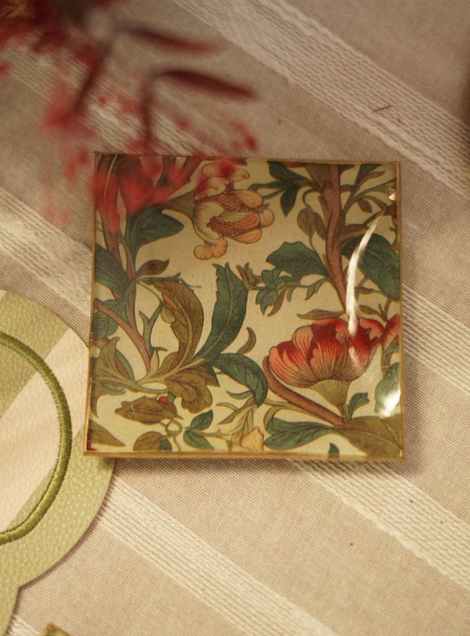 Fuente Cuadrada Alicia 12 cm